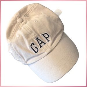 Gap hat M/L NWT